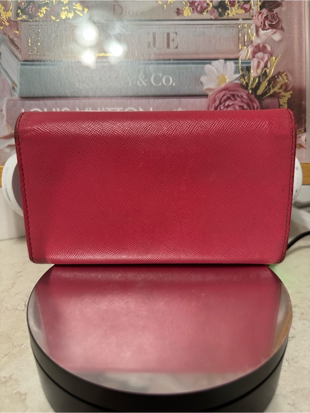 Prada Women’s Pink Saffiano wallet - Picture 9 of 9